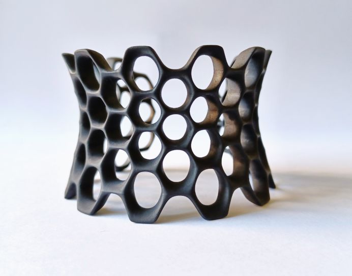 Raised Edge Lacy Bangle